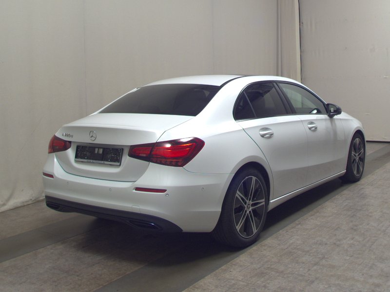 Mercedes-Benz A 220 d automatik Progressive • panorama — 4
