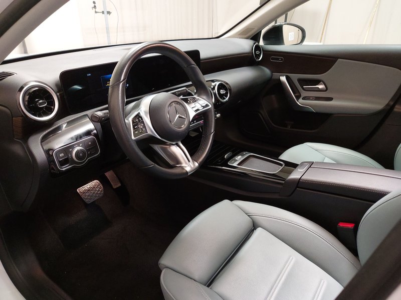Mercedes-Benz A 220 d automatik Progressive • panorama — 6