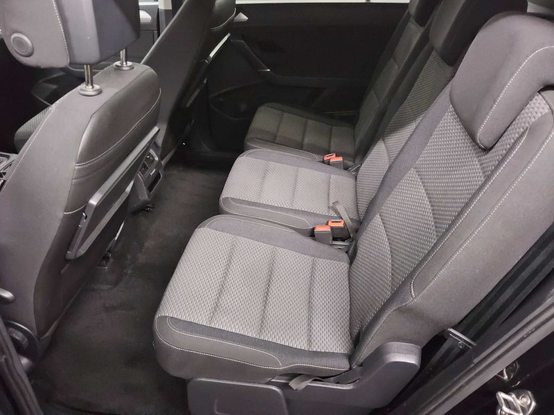 Volkswagen Touran 2.0 TDI automatik Comfortline • Full LED • ACC — 13