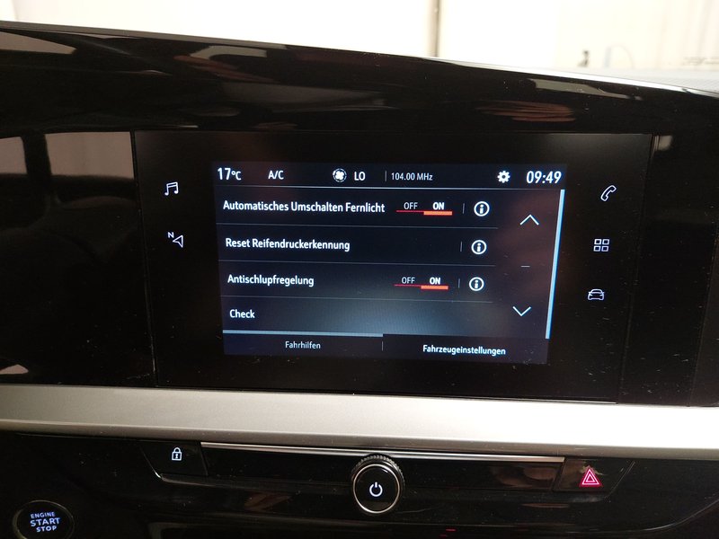 Opel Mokka-e Elegance • Full LED — 20