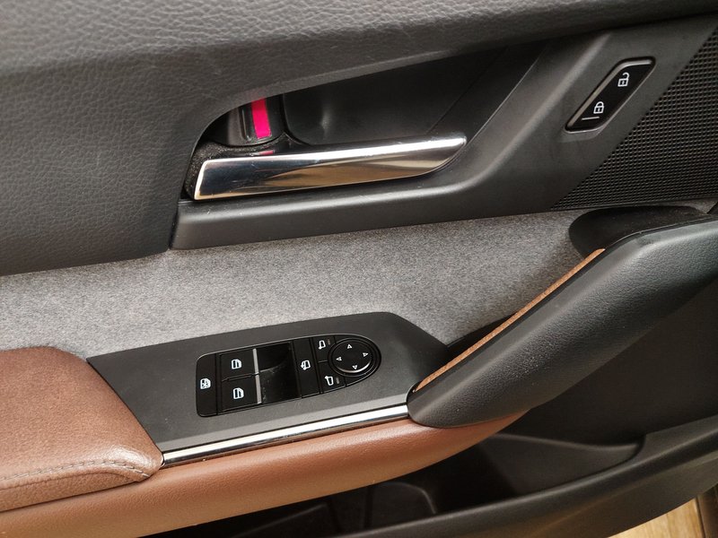 Mazda MX-30 e-Skyactiv • ACC • HUD — 5