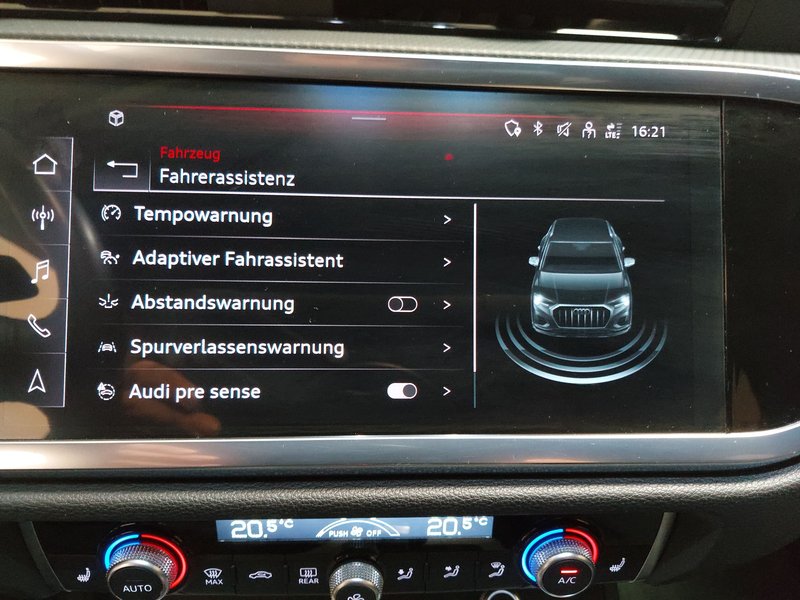 Audi Q3 35 TDI automatik • ACC • AHK — 19