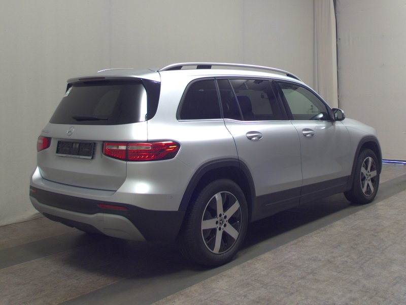 Mercedes-Benz GLB 200 d automatik Style • digitalni instrumenti — 4