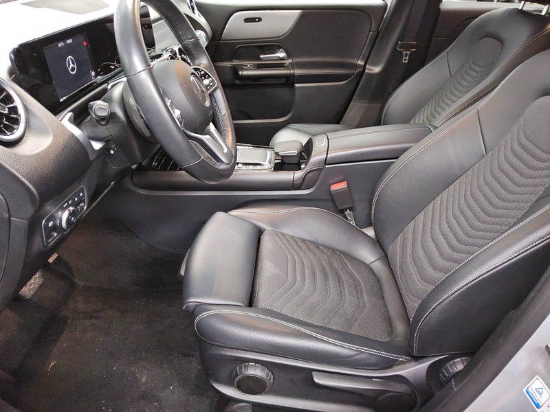 Mercedes-Benz GLB 200 d automatik Style • digitalni instrumenti — 9