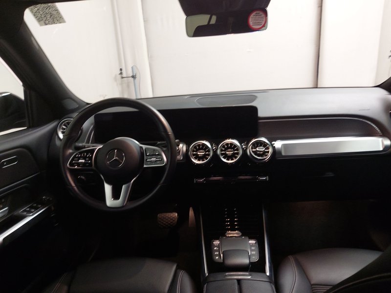 Mercedes-Benz GLB 200 d 4MATIC automatik Progressive • adaptivni ovjes — 18