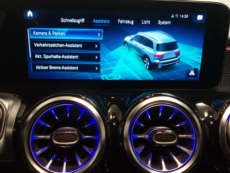 Mercedes-Benz GLB 200 d 4MATIC automatik Progressive • adaptivni ovjes — 21