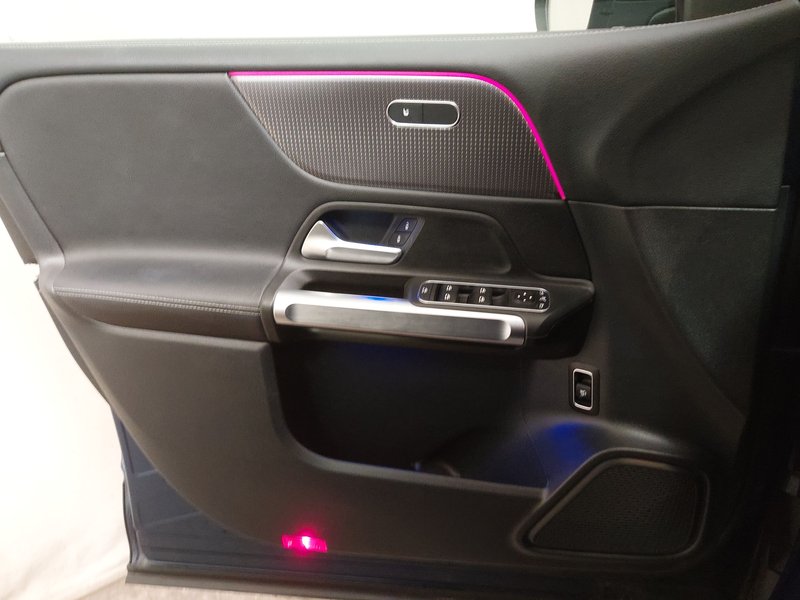 Mercedes-Benz GLB 200 d 4MATIC automatik Progressive • adaptivni ovjes — 5