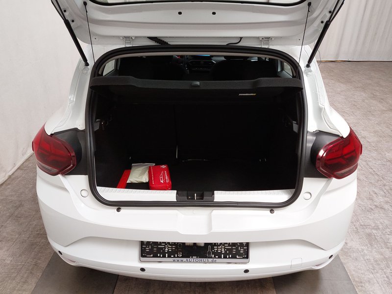 Dacia Sandero 1.0 • LED — 15