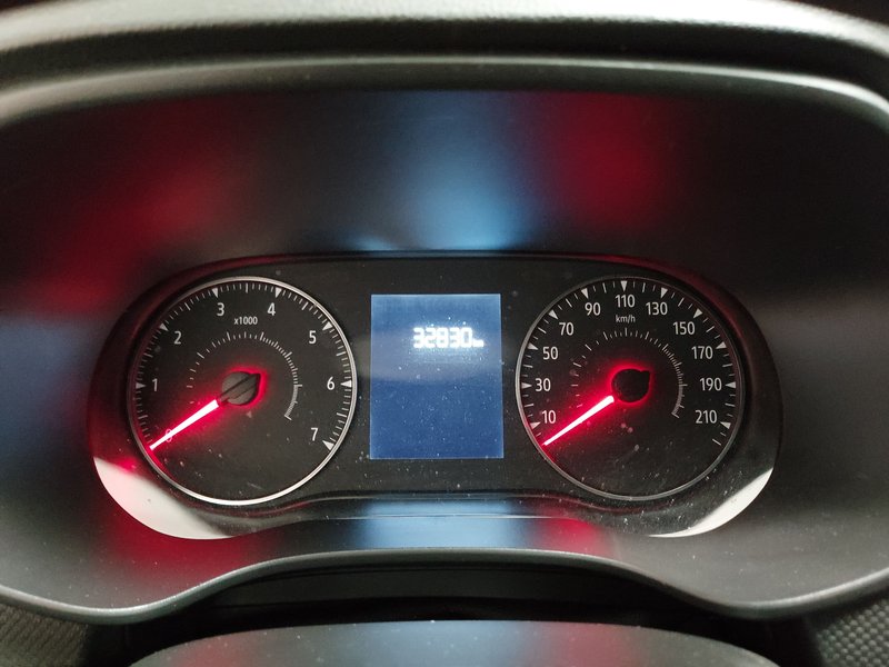 Dacia Sandero 1.0 • LED — 20