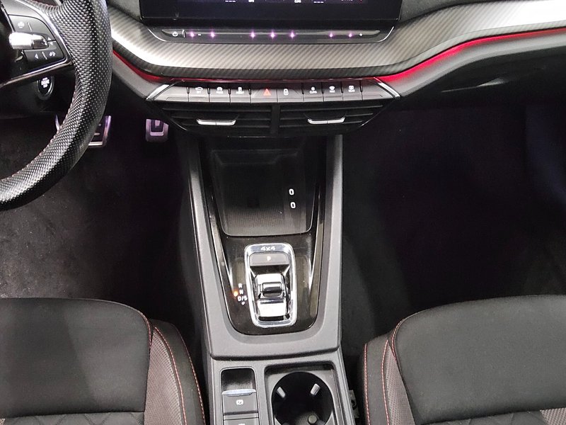 Škoda Octavia Kombi 2.0 TDI 4x4 automatik RS • AHK • električna peta vrata — 6