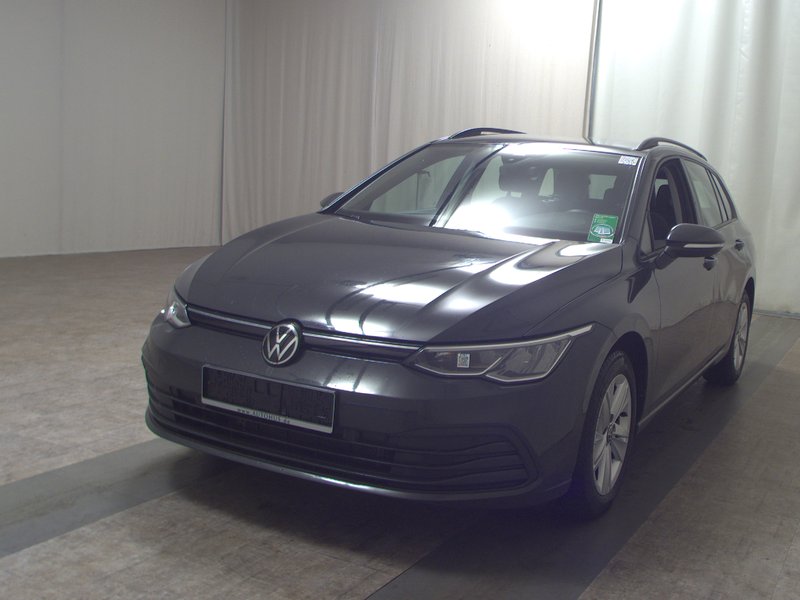 Volkswagen Golf 8 Variant 2.0 TDI automatik Life • ACC • koža — 2