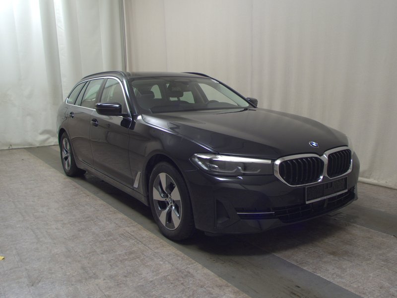 BMW 520d Touring automatik • ACC • AHK — 3