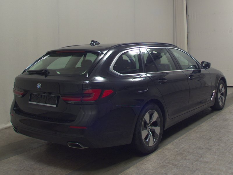 BMW 520d Touring automatik • ACC • AHK — 4
