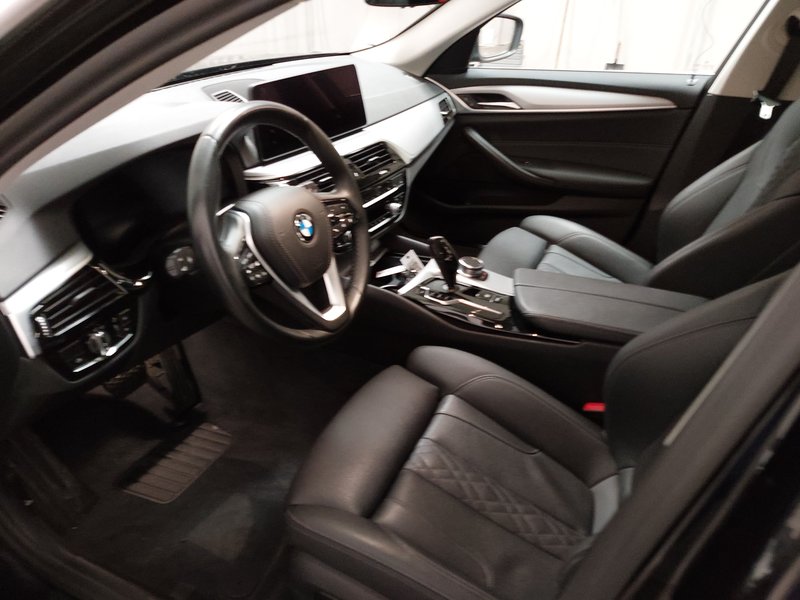 BMW 520d Touring automatik • ACC • AHK — 6