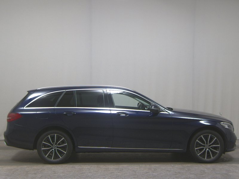 Mercedes-Benz C 220 d karavan automatik Exclusive • LED • koža