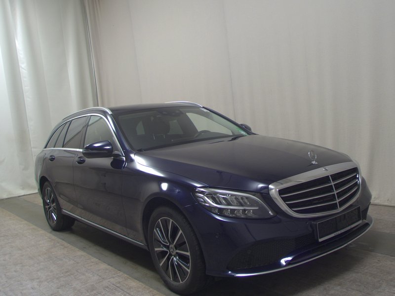 Mercedes-Benz C 220 d karavan automatik Exclusive • LED • koža — 3