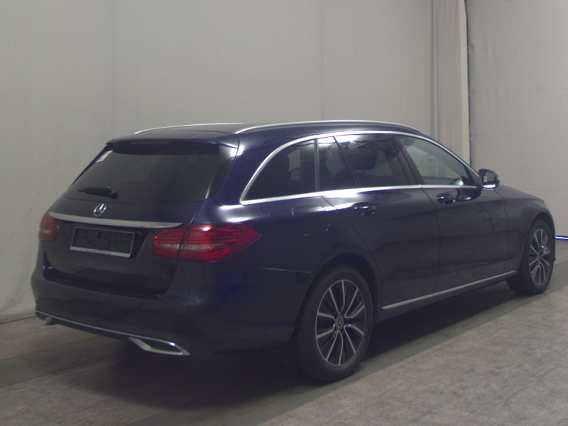 Mercedes-Benz C 220 d karavan automatik Exclusive • LED • koža — 4