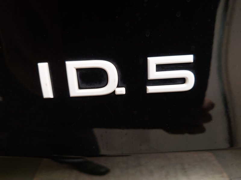 Volkswagen ID.5 Pro Performance • ACC • električna peta vrata — 17