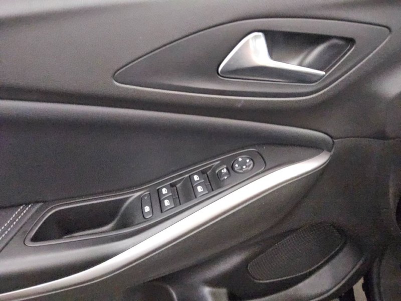 Opel Grandland X 1.5 D GS Line automatik • Full LED • digitalni instrumenti — 10