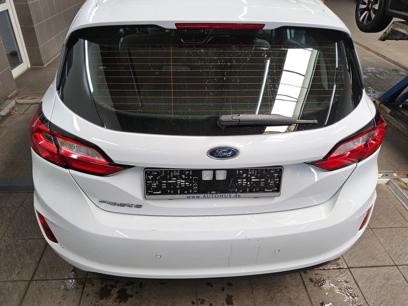 Ford Fiesta 1.1 Cool&Connect • LED — 10