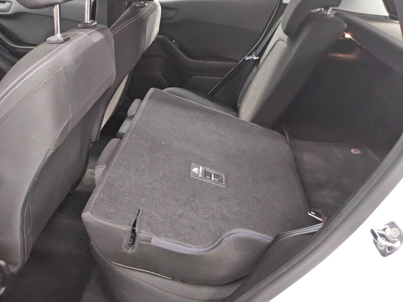 Ford Fiesta 1.1 Cool&Connect • LED — 12