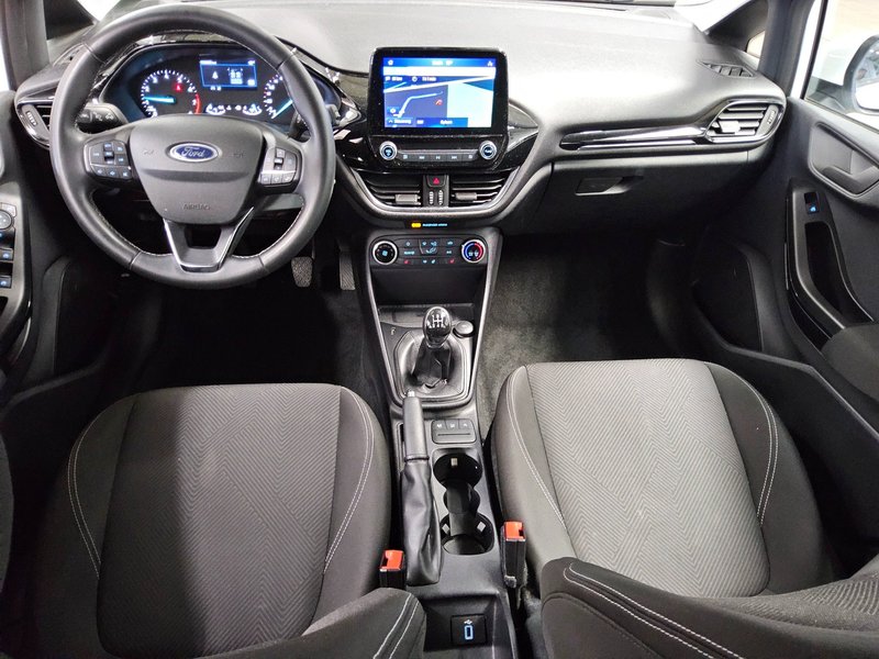 Ford Fiesta 1.1 Cool&Connect • LED — 5