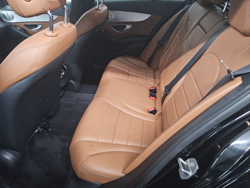 Mercedes-Benz C 300 e karavan automatik AMG Line • ACC • LED — 13