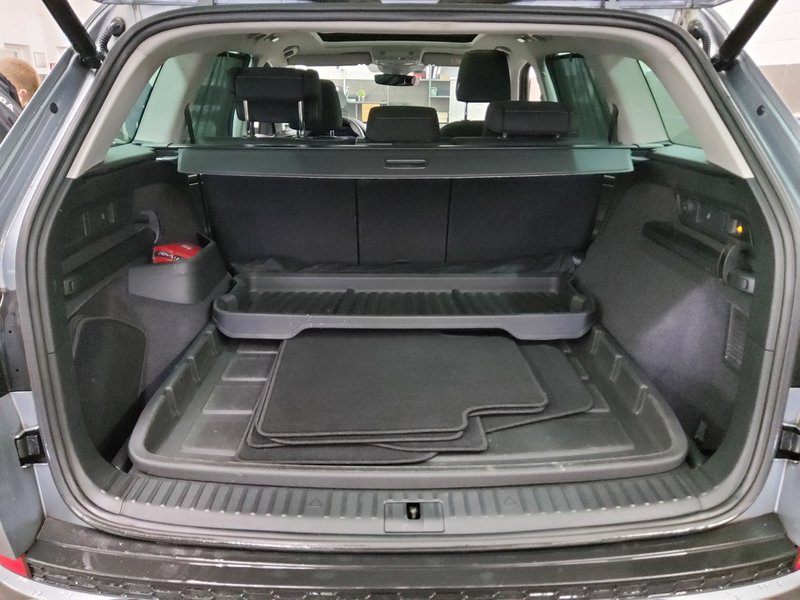 Škoda Kodiaq 2.0 TDI 4x4 automatik Clever • ACC • AHK — 13