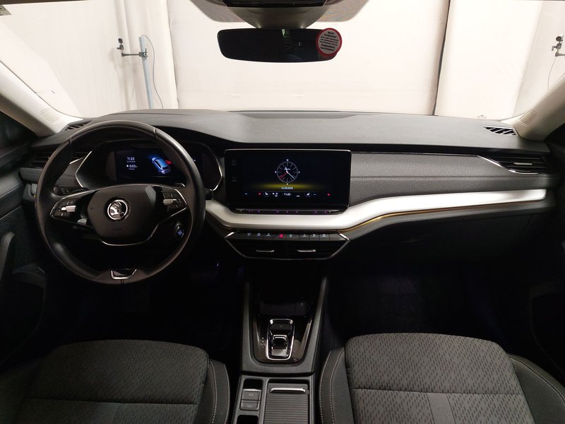 Škoda Octavia 2.0 TDI automatik Style • ACC • el. peta vrata — 18