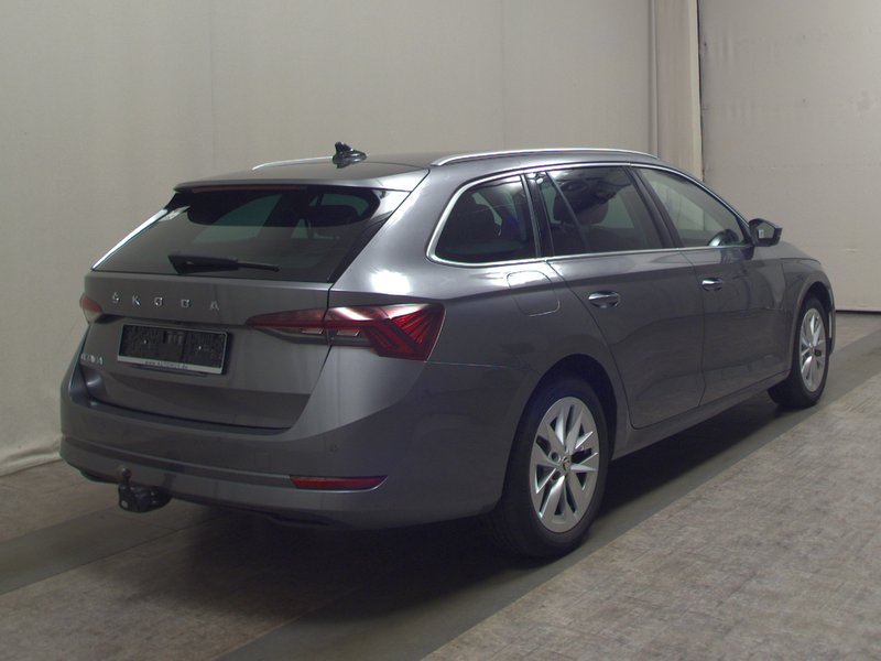 Škoda Octavia 2.0 TDI automatik Style • ACC • el. peta vrata — 4