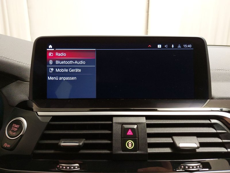 BMW X3 xDrive20i automatik Luxury Line • koža • LED — 23