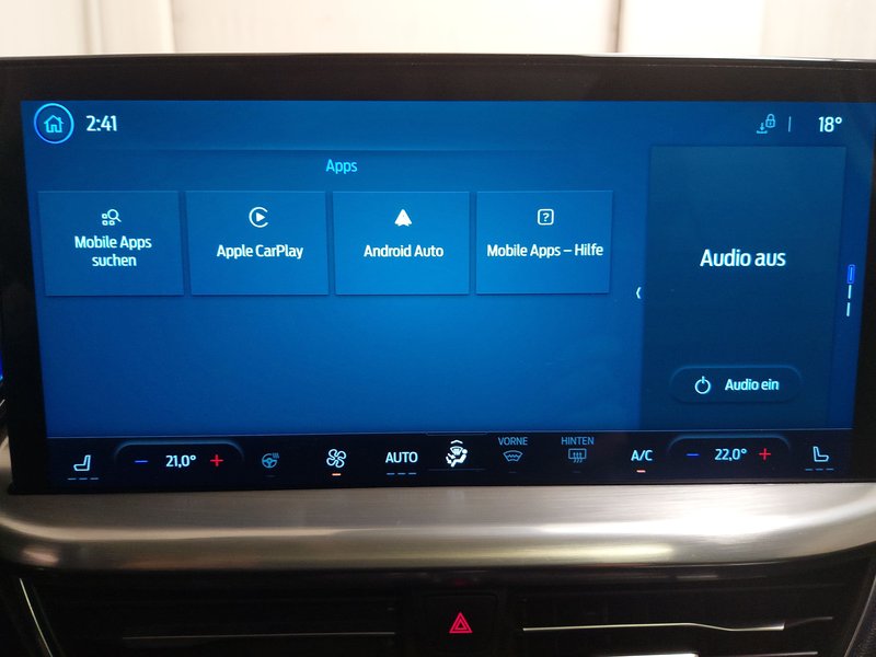 Ford Focus Turnier 1.5 EcoBlue Titanium X automatik • panorama • HUD — 20