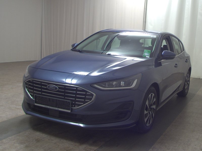 Ford Focus 1.5 EcoBlue Titanium • LED • bežično punjenje — 2