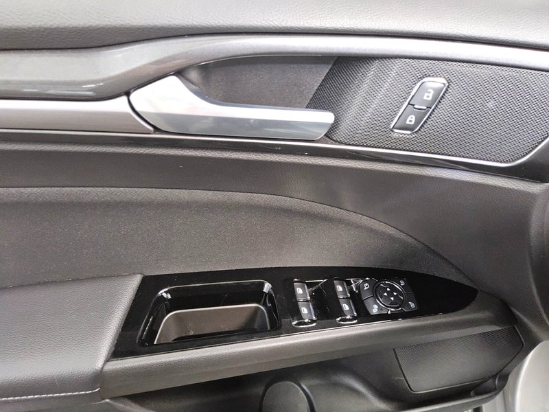 Ford Mondeo Turnier 2.0 EcoBlue automatik Titanium • ACC • LED — 9