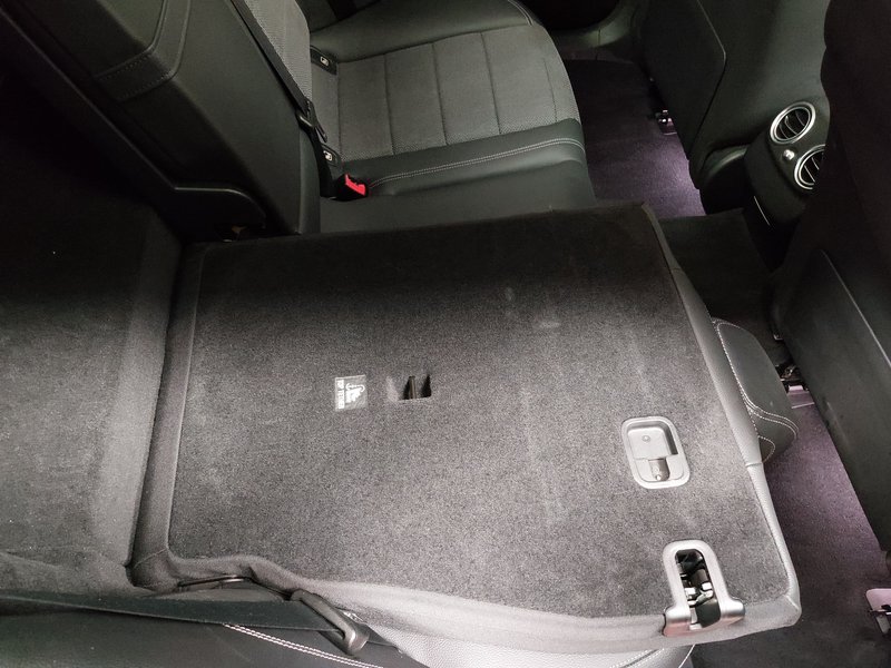 Mercedes-Benz E 300 de karavan automatik AMG Line • ACC • Kuka za vuču (AHK) — 11