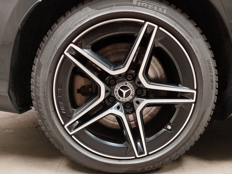 Mercedes-Benz E 300 de karavan automatik AMG Line • ACC • Kuka za vuču (AHK) — 8