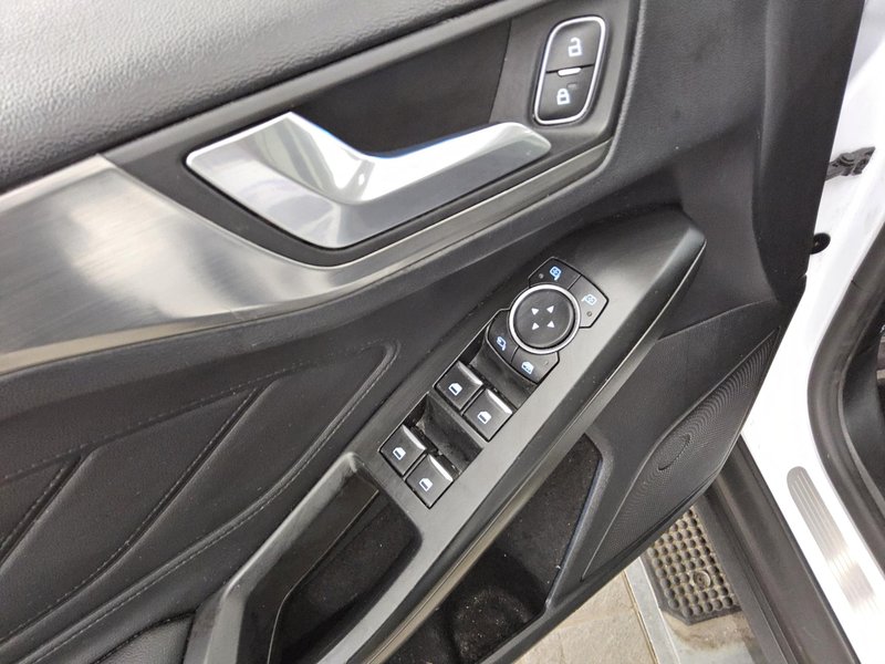 Ford Focus Turnier 2.0 EcoBlue automatik Titanium • 360° kamera • ACC — 9