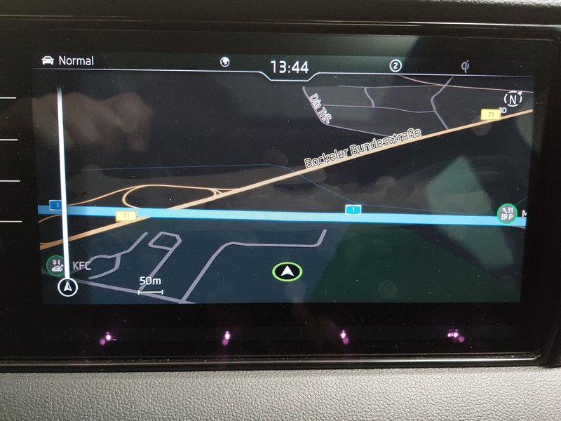 Škoda Karoq 1.5 TSI automatik SportLine • ACC • električna peta vrata — 22