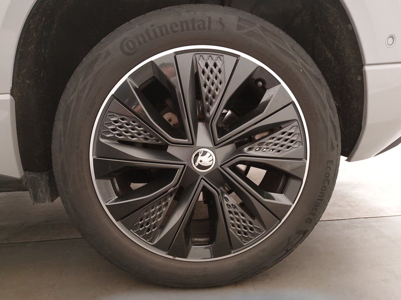 Škoda Karoq 1.5 TSI automatik SportLine • ACC • električna peta vrata — 8