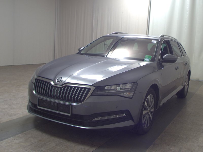 Škoda Superb Kombi 2.0 TDI automatik Ambition • ACC • električna peta vrata — 2