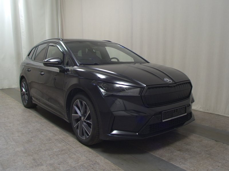Škoda Enyaq iV 80 SportLine • 360° kamera • LED — 3