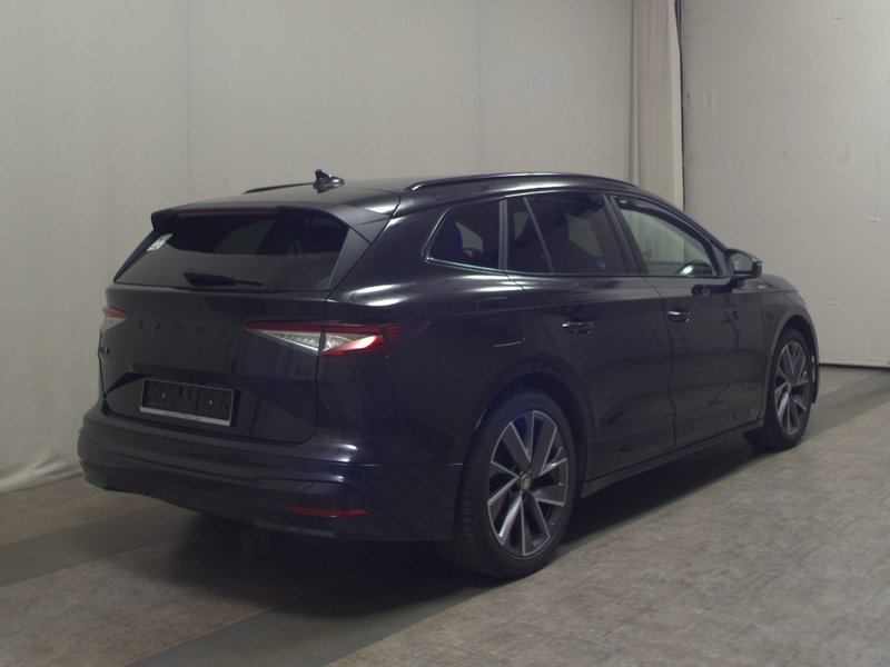 Škoda Enyaq iV 80 SportLine • 360° kamera • LED — 4