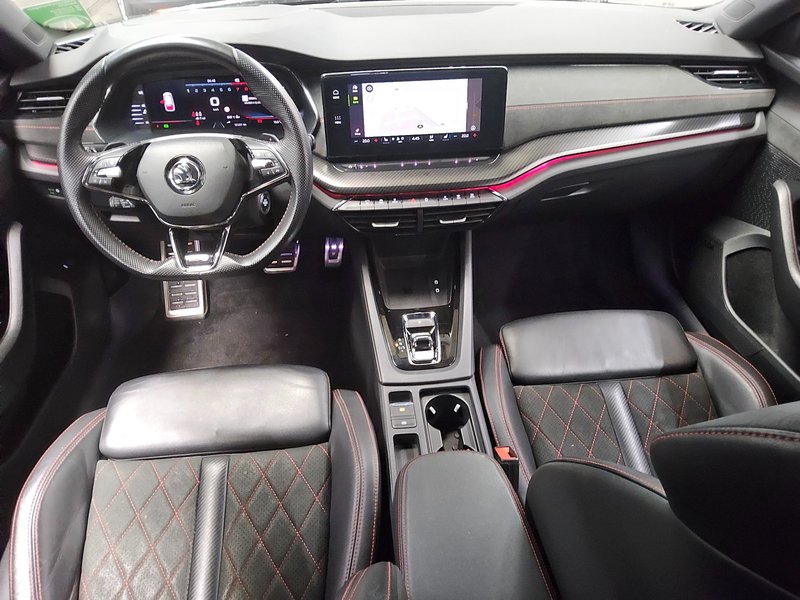Škoda Octavia Combi 2.0 TSI RS automatik • HUD • ACC — 5