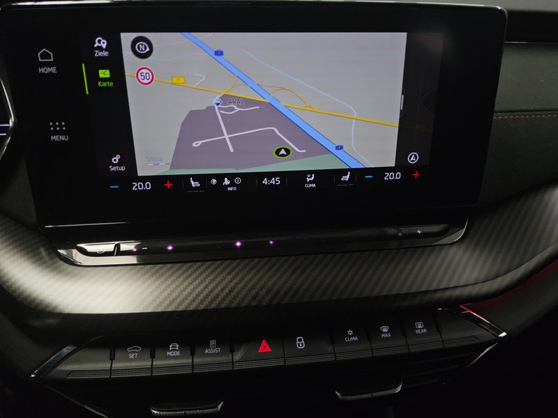Škoda Octavia Combi 2.0 TSI RS automatik • HUD • ACC — 7