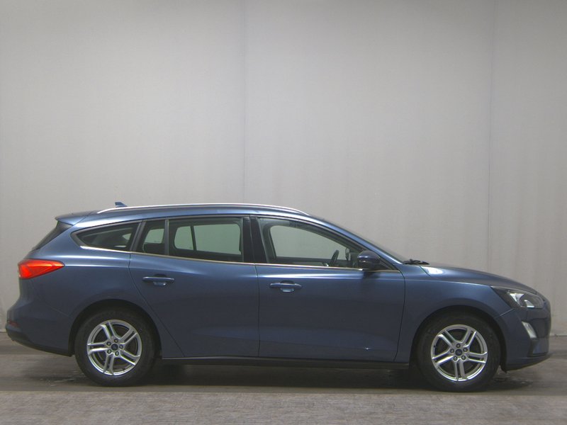 Ford Focus Turnier 1.5 EcoBlue automatik Cool&Connect • AHK • Full LED