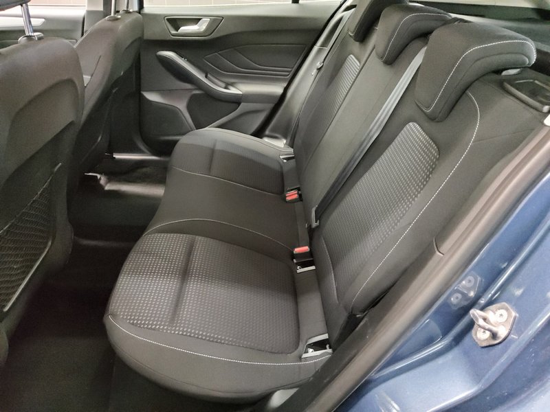 Ford Focus Turnier 1.5 EcoBlue automatik Cool&Connect • AHK • Full LED — 13