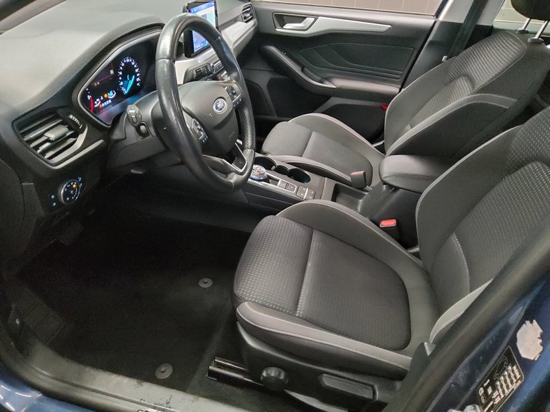 Ford Focus Turnier 1.5 EcoBlue automatik Cool&Connect • AHK • Full LED — 8