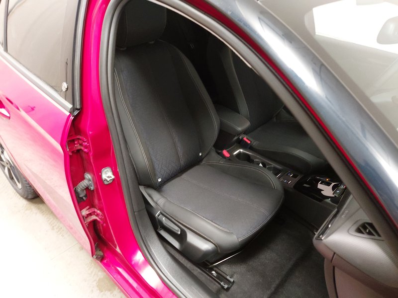 Opel Corsa Elegance • kamera • navigacija — 10