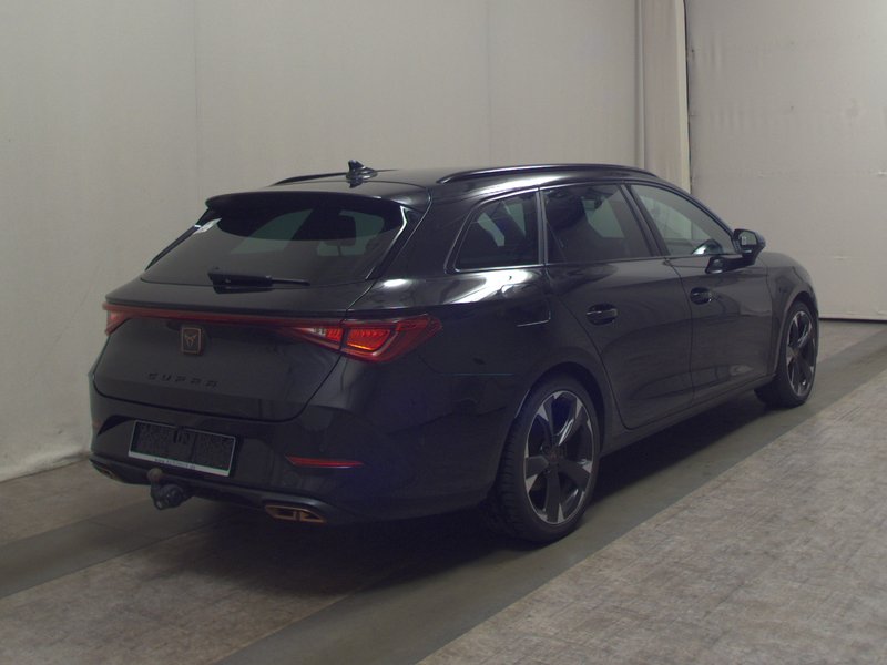 CUPRA Leon Sportstourer 1.4 e-Hybrid automatik • ACC • kuka — 4