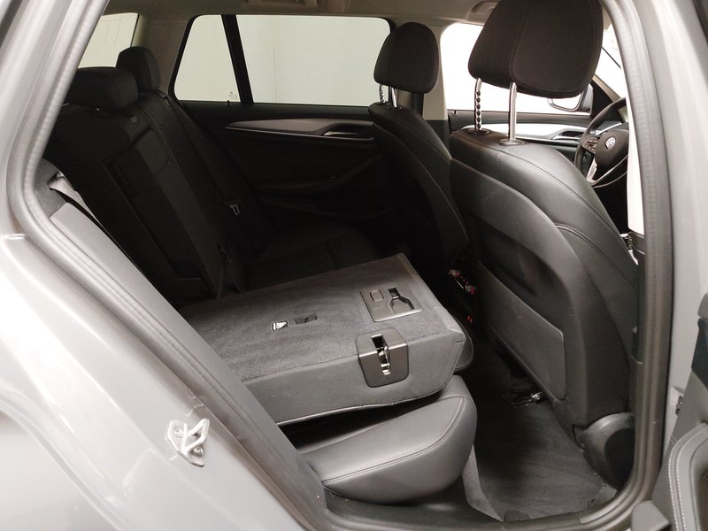 BMW 520d Touring automatik • LED — 11